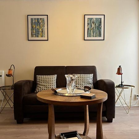 Les Remparts Apt Spacieux 1 Er Etage Renove Joliment Decore Bien Equipe Plein Centre Bayeux Proche Plages Du Debarquement Parking Gratuit A Proximite Dış mekan fotoğraf